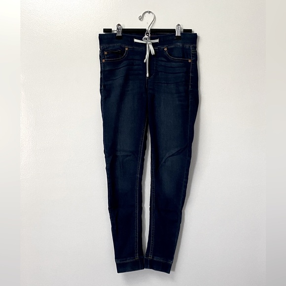 Guess Jean Joggers - Picture 8 of 9